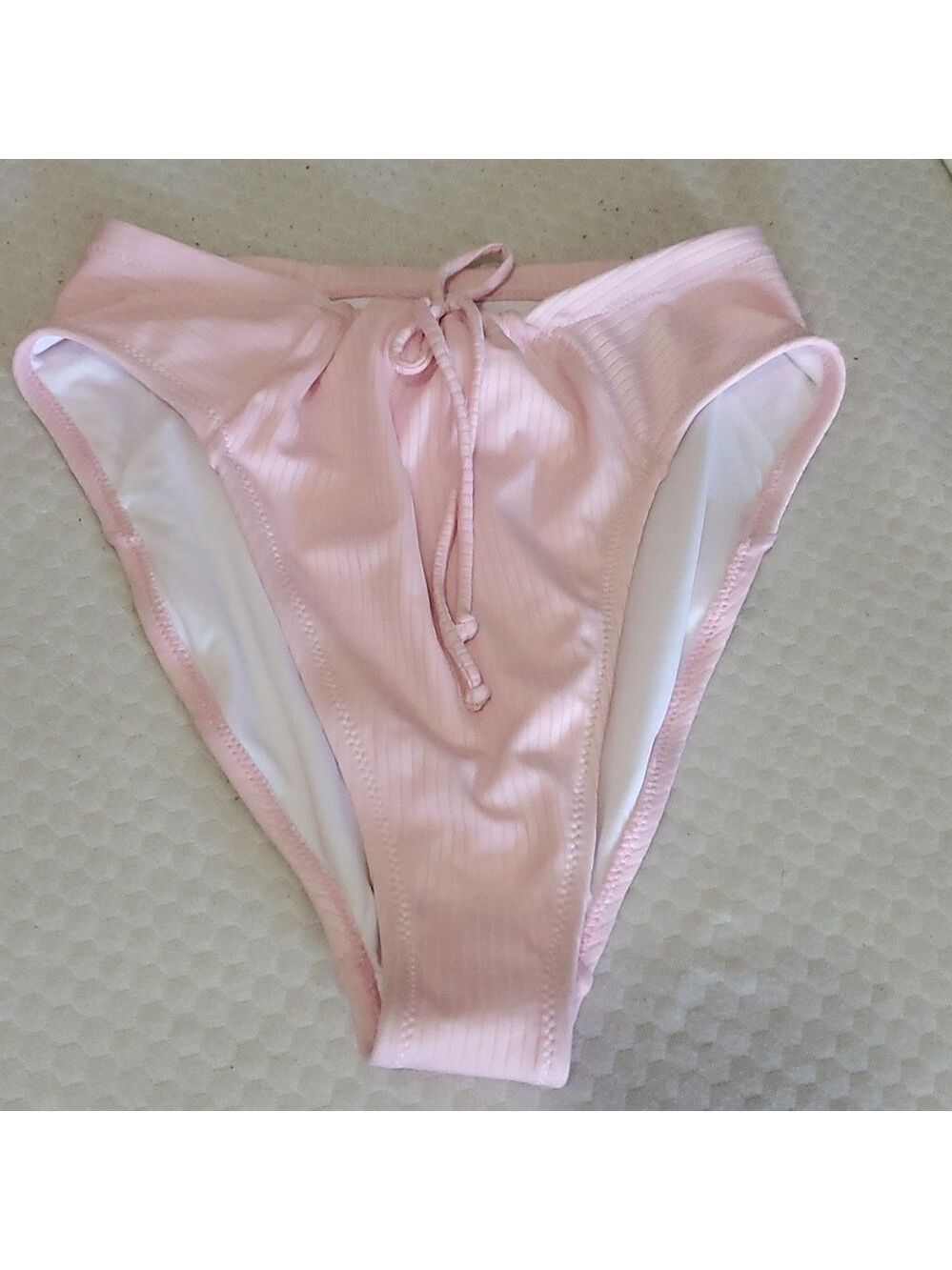 Old navy bikini bottom size medium